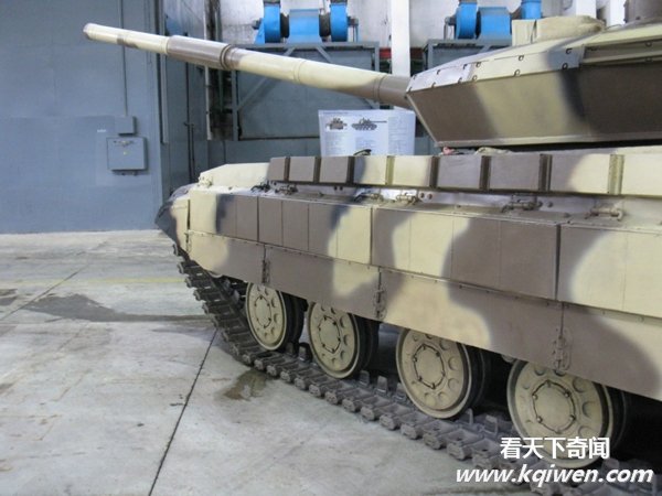 最新改型坦克新炮塔